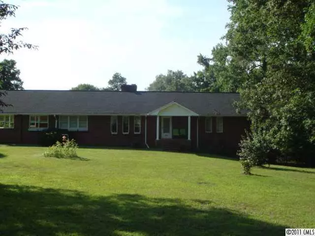 1974 Rock Hollar RD, Stanley, NC 28164