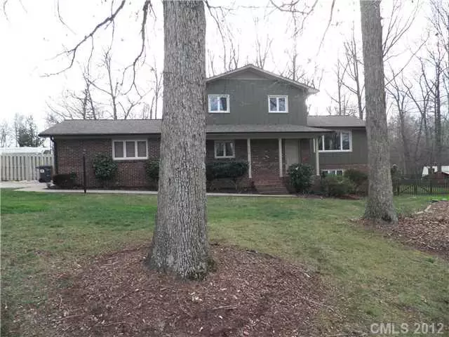 779 Fernwood RD, Lincolnton, NC 28092