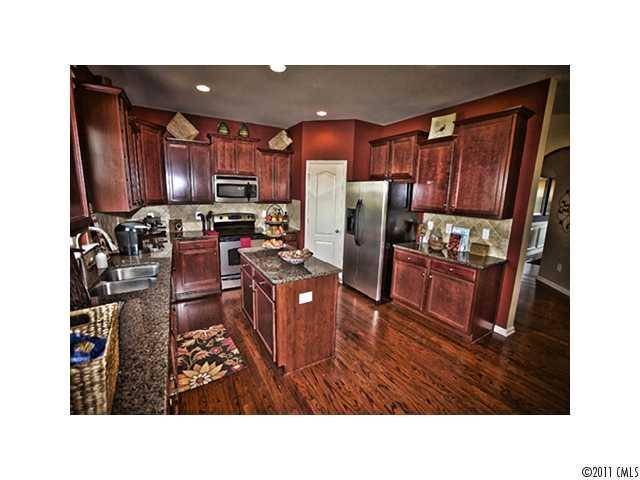 14314 Green Birch DR #11, Pineville, NC 28134