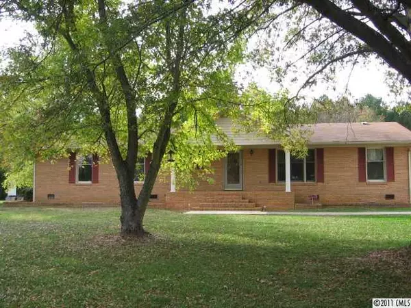 3935 Matthews-Mint Hill RD, Matthews, NC 28105