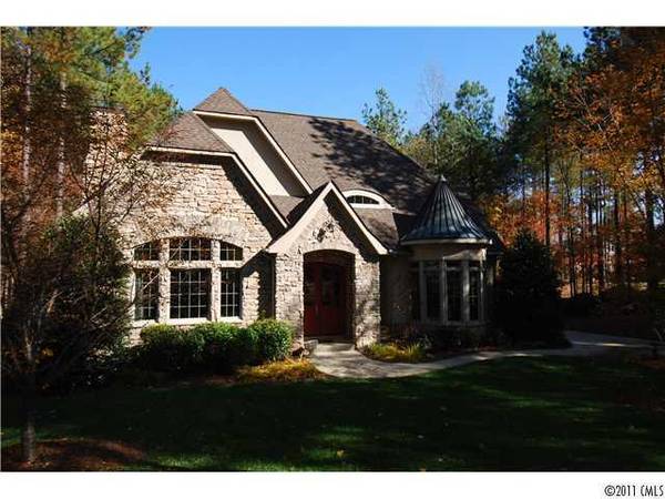 8816 Colebridge CT, Sherrills Ford, NC 28673