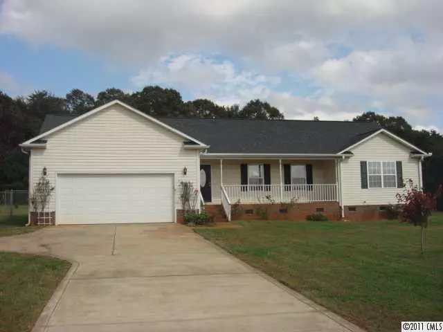 2490 Mintew CIR, Lincolnton, NC 28092