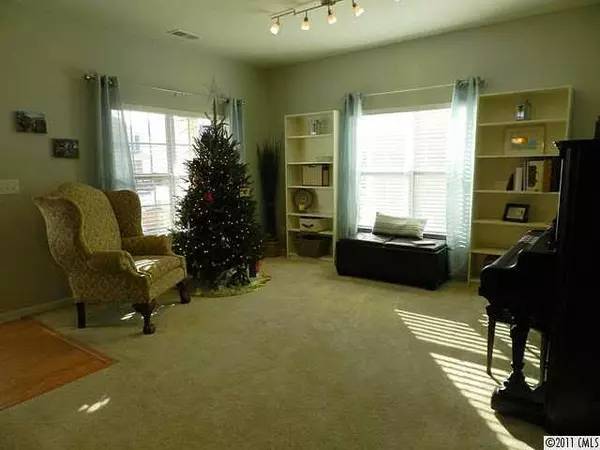 Davidson, NC 28036,3343 Brackhill ST