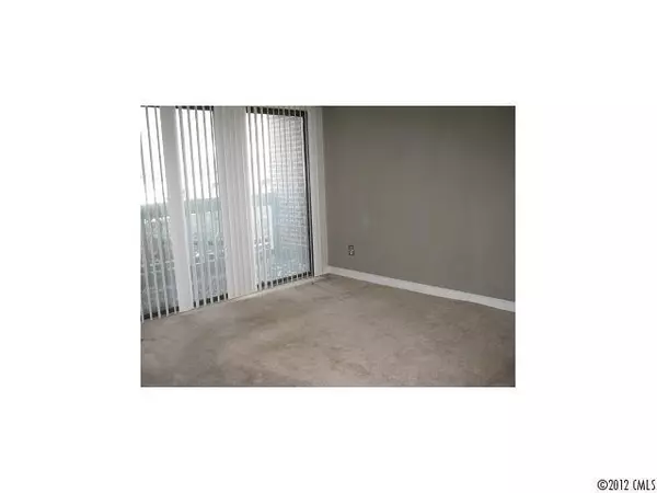 Charlotte, NC 28210,1604 Sharon RD #29
