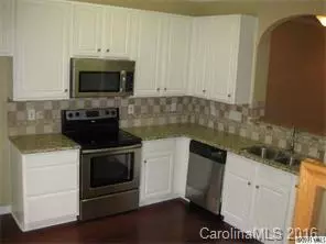 Charlotte, NC 28269,8484 Chaceview CT