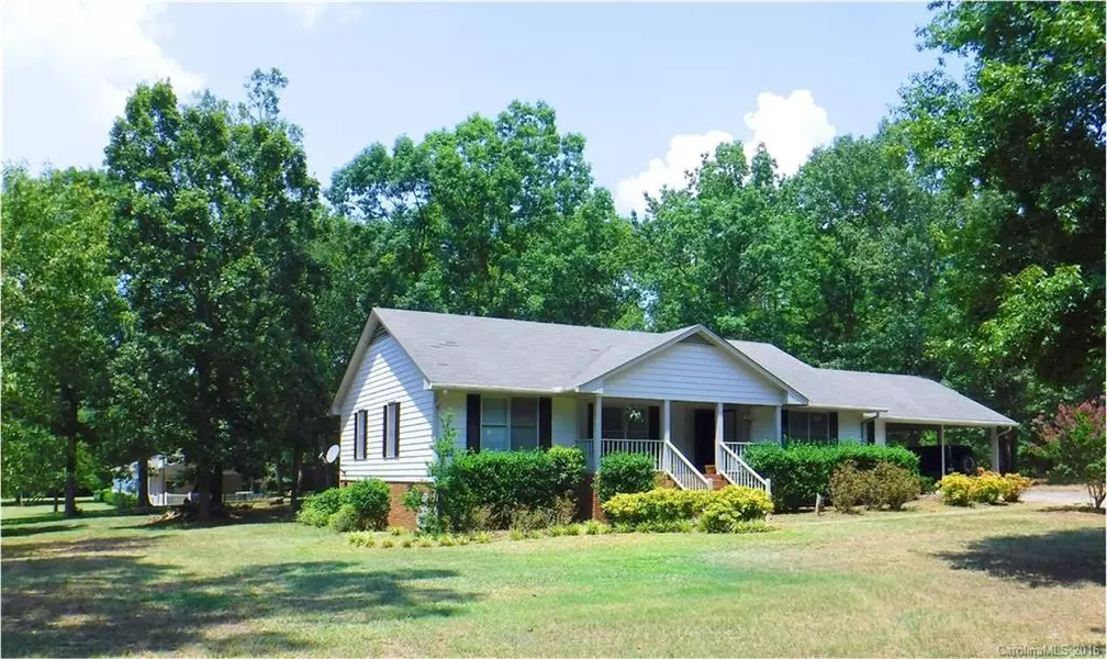 32 Mt Olive Church RD, Blackstock, SC 29014