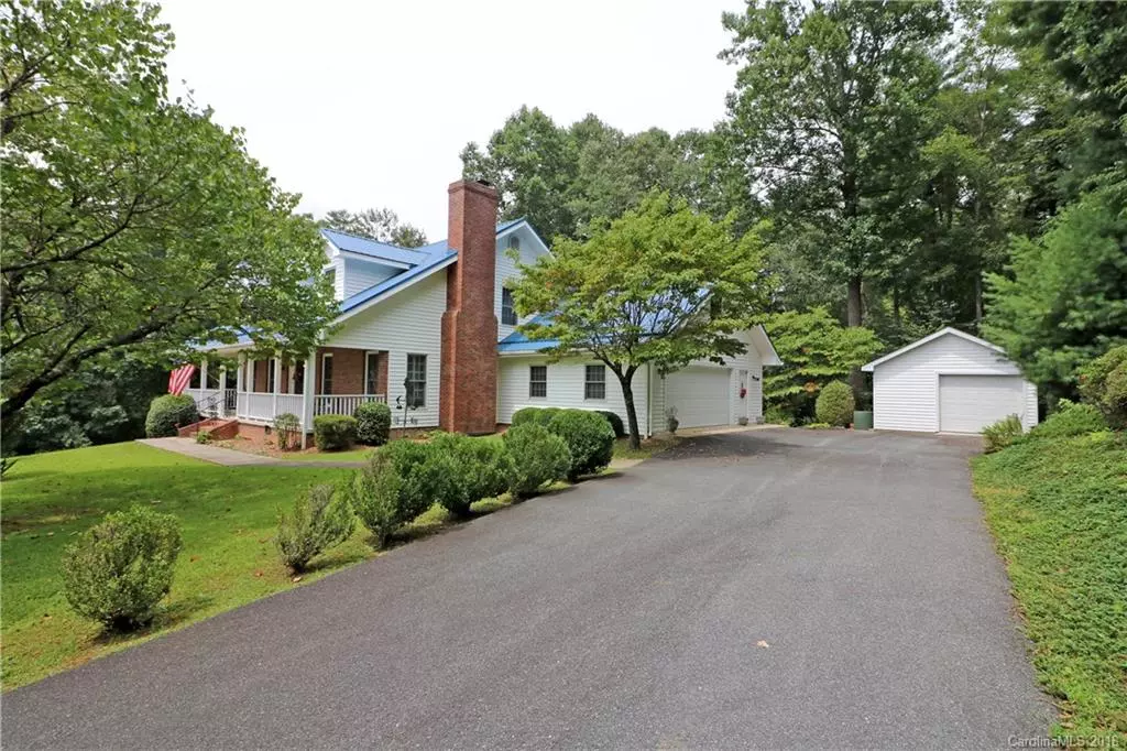 Pisgah Forest, NC 28768,53 Acorn LN