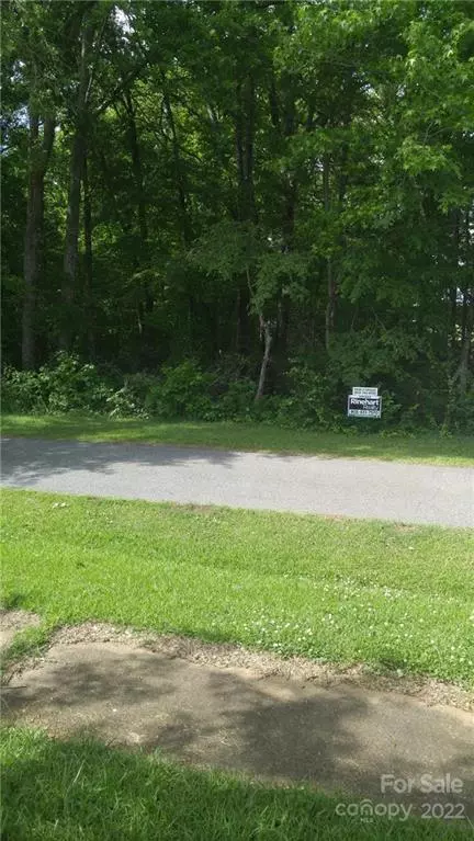 Hickory Grove, SC 29717,00 Wylie ST