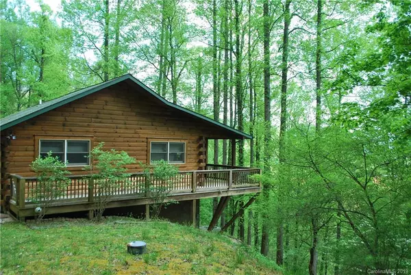 525 Higher Ground RDG, Waynesville, NC 28785