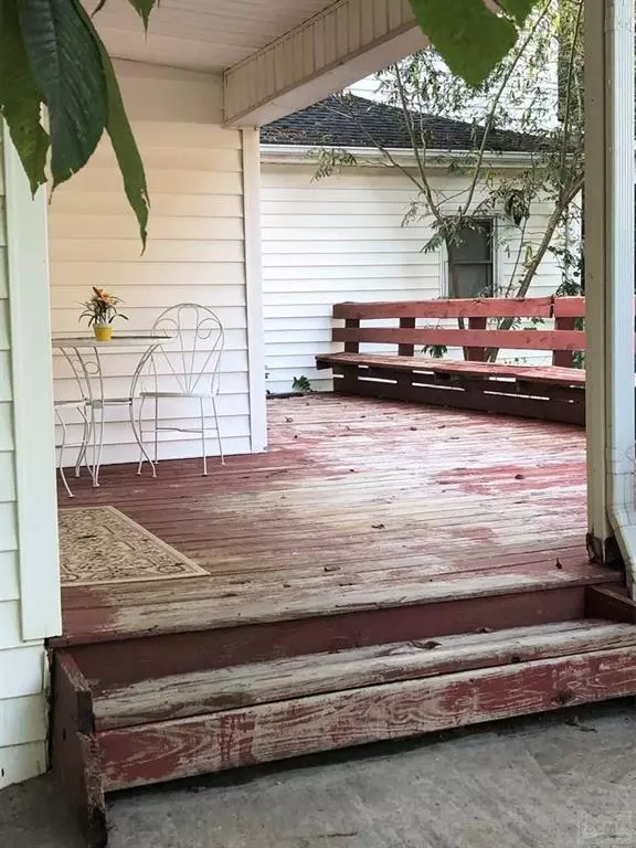 Morganton, NC 28655,406 Valdese AVE