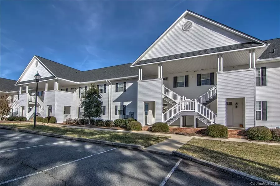 150 Rivers Edge PL #I, Lexington, NC 27292