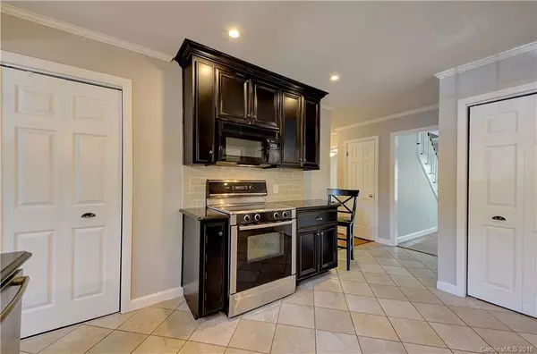 Charlotte, NC 28210,817 Stanfield DR