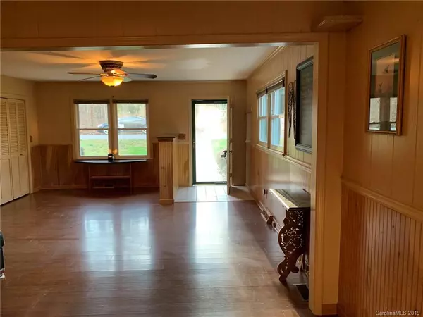 Oakboro, NC 28129,415 3rd ST E