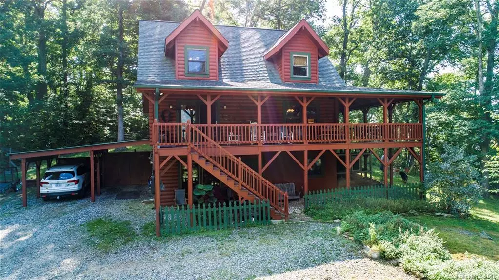 102 S Valley View DR, Mars Hill, NC 28754