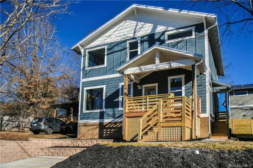 Asheville, NC 28806,82 Frances ST #1