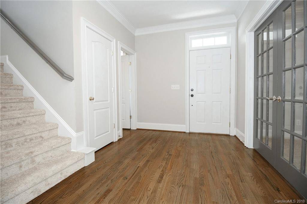Fort Mill, SC 29708,1376 Barnett Woods XING