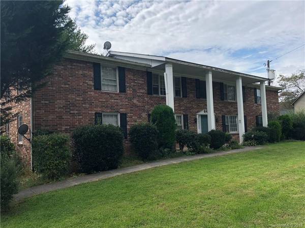 530 Whispering Hills DR #1,  Hendersonville,  NC 28792