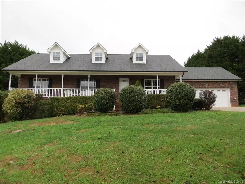 2664 Little River CT, Lincolnton, NC 28092