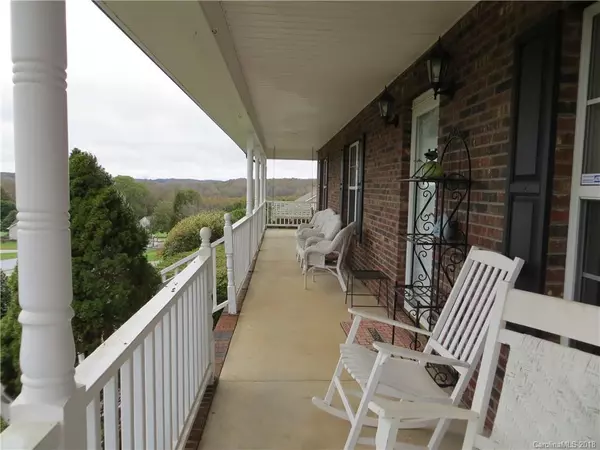 Lincolnton, NC 28092,2664 Little River CT