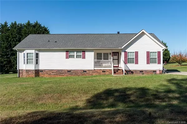 1399 Hamlet ST, Lincolnton, NC 28092