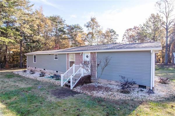 5469 Bucks Garage RD, Maiden, NC 28650