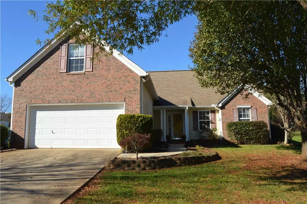 Conover, NC 28613,1713 Pipers Ridge CIR NW