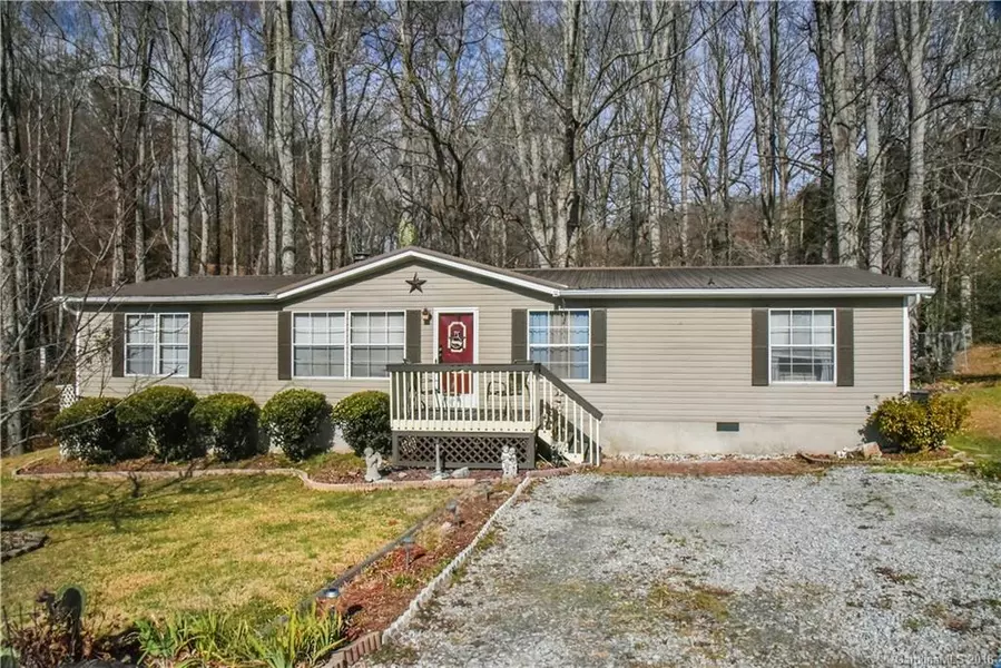 140 Josiah LN, Hendersonville, NC 28792