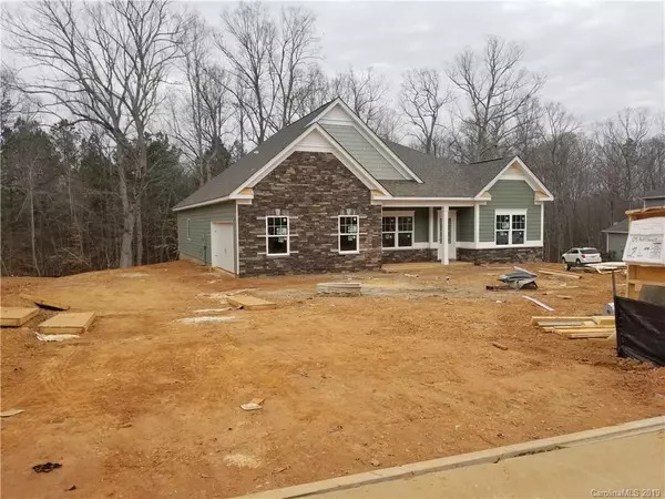 125 Bell Chase LN, Statesville, NC 28677