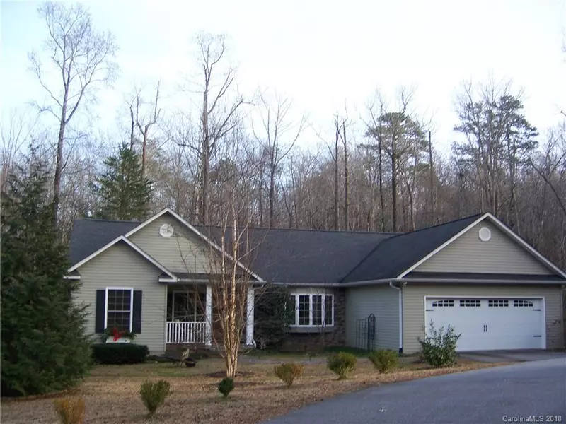 595 Braewick RD, Tryon, NC 28782