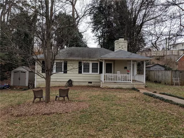 5026 Buckingham DR, Charlotte, NC 28209