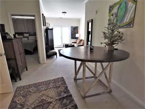 Hickory, NC 28601,1410 4th Street DR NW #306