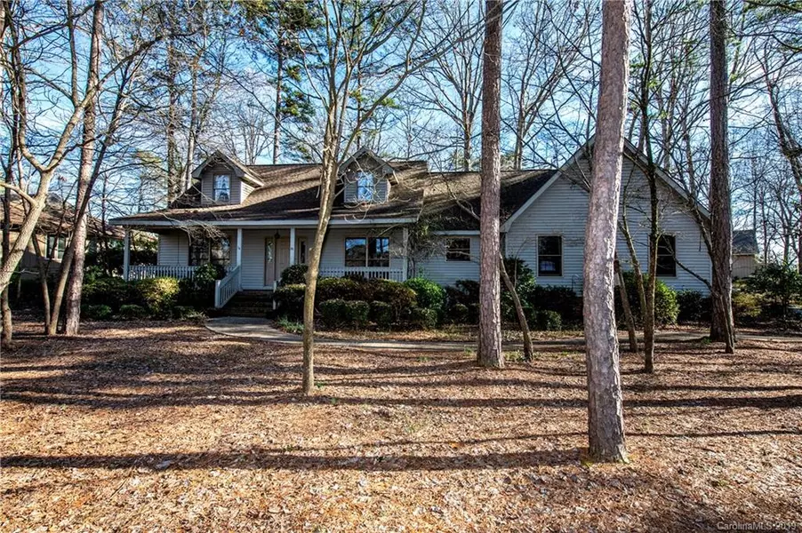 14 Honeysuckle Woods, Lake Wylie, SC 29710