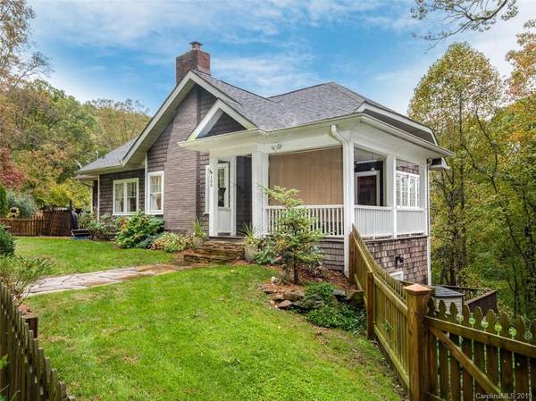 109 Sherwood RD, Asheville, NC 28803