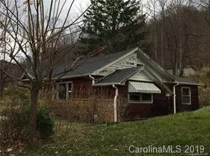 Black Mountain, NC 28711,300 Flat Creek RD #1