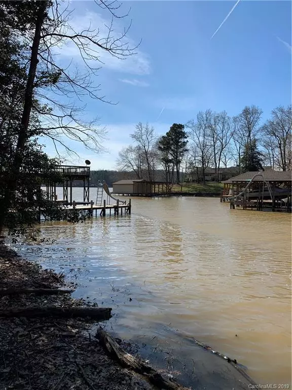 Mount Gilead, NC 27306,246 Jubal Reeves CIR #1428