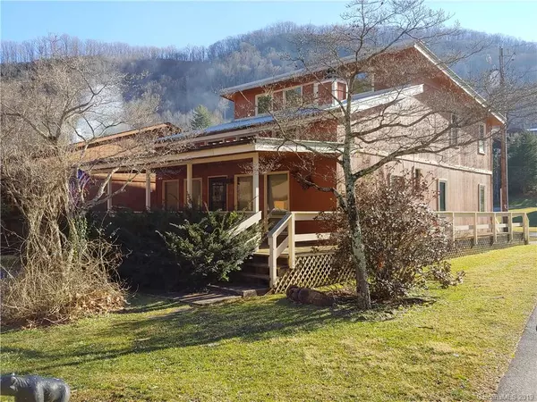 68 Market ST, Maggie Valley, NC 28751