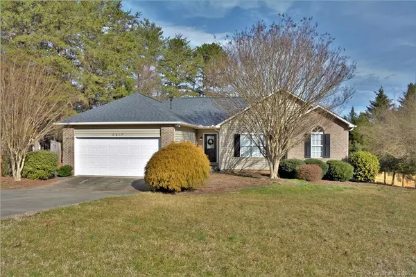 2417 23rd Avenue DR NE, Hickory, NC 28601