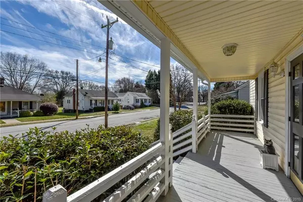 Kannapolis, NC 28083,218 East AVE S