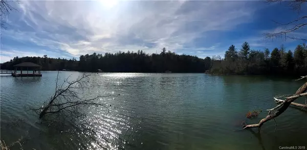 3042 W Moonlight PL, Morganton, NC 28655