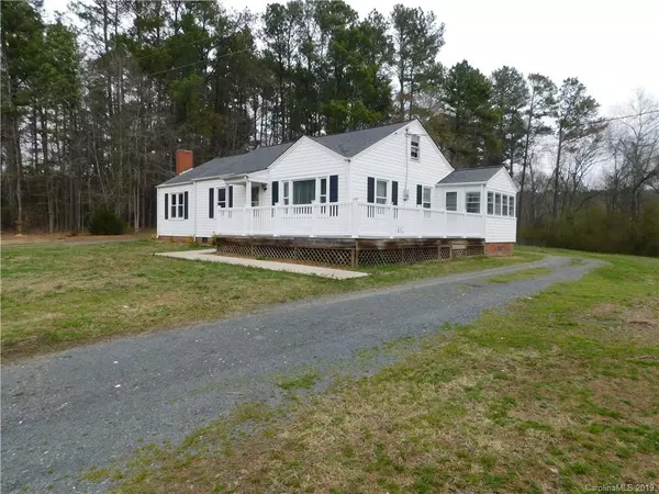 Mount Gilead, NC 27306,493 Northview RD