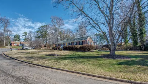 Gastonia, NC 28054,1726 Farm Pond CT