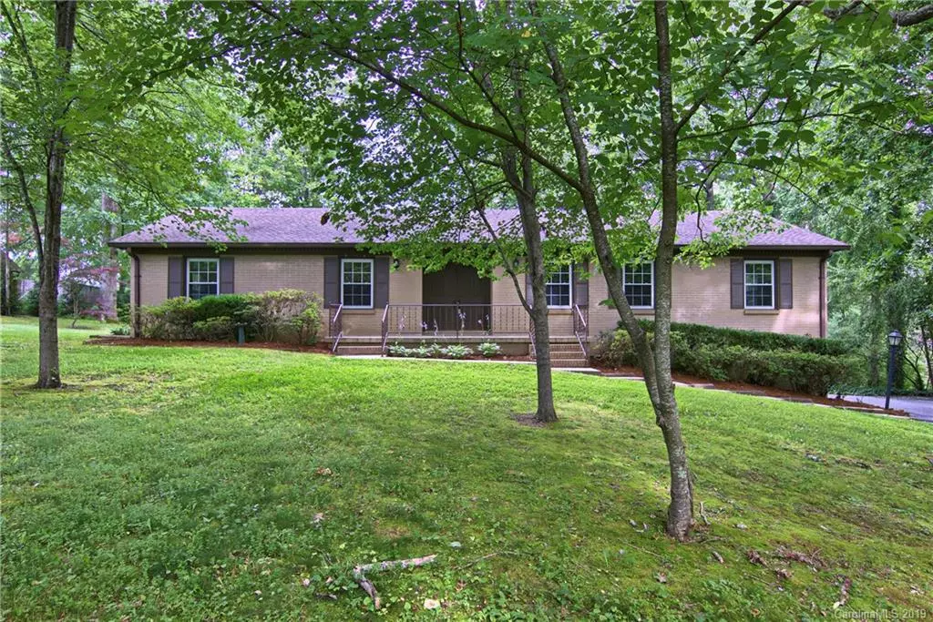 Hendersonville, NC 28791,109 Brightwater Heights DR