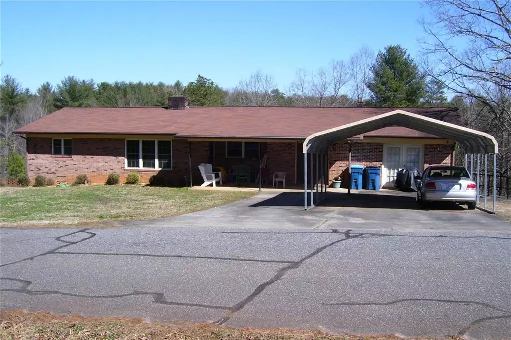 Valdese, NC 28690,1017 CURVILLE ST NE