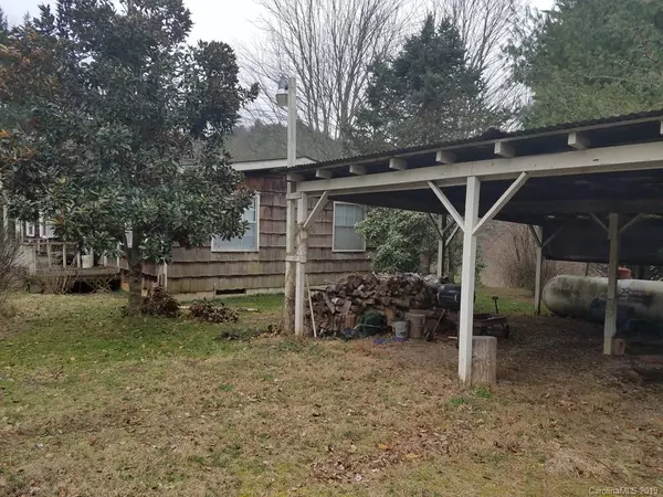 Clyde, NC 28721,6119 Panther Creek RD