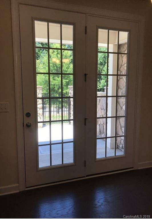 Charlotte, NC 28278,5679 Garrow Glen RD #18 - Brooke