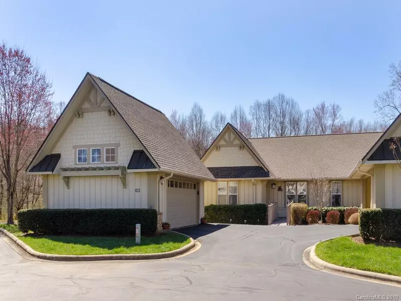 3001 Blue Goose CT, Hendersonville, NC 28792