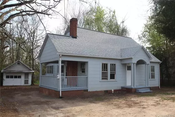 1909 2nd AVE SW, Hickory, NC 28602