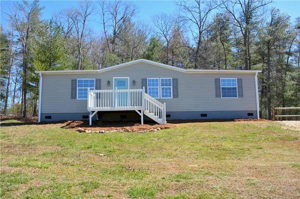 3085 Bear TRL, Lenoir, NC 28630