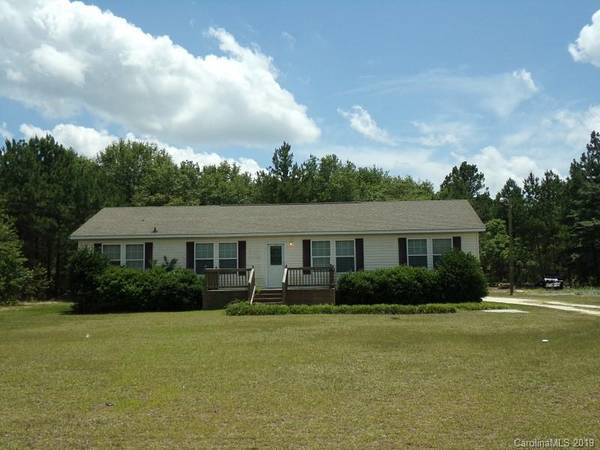 68 Central Place LN, Pageland, SC 29728