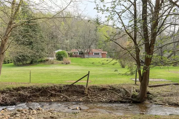 Fairview, NC 28730,1227 Garren Creek RD